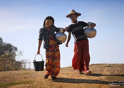 LAOS FEMMES